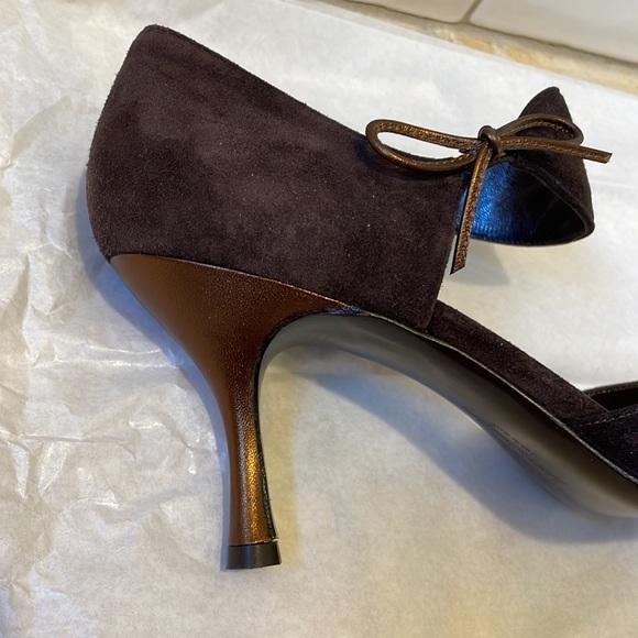 EUC SALVATORE FERRAGAMO Brigida Brown Suede Leather Stiletto Bow Pump 9.5 Italy - Picture 6 of 13
